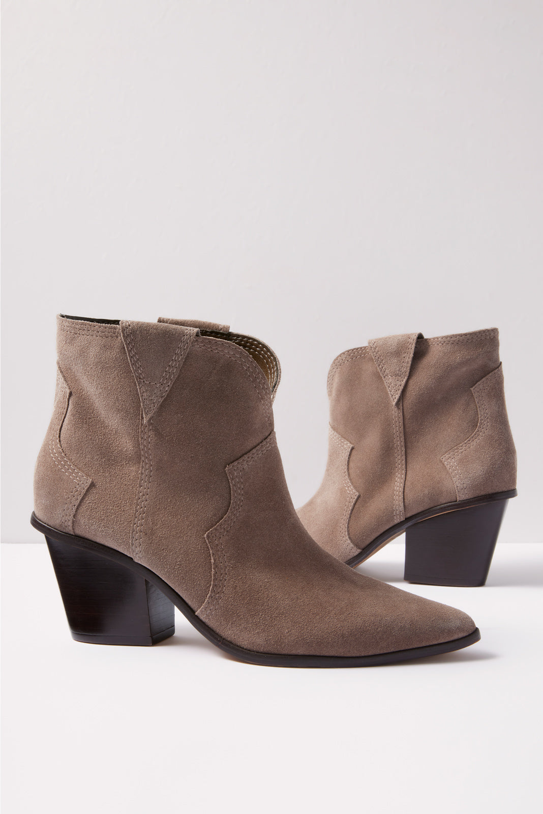 Ares Cowboy Ankle Bootie