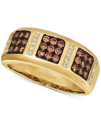 Chocolatier® Men’s Diamond Band (5/8 ct. t.w.) in 14k Gold