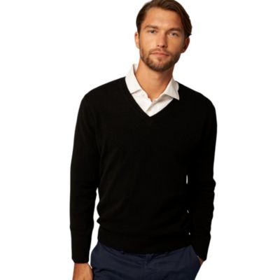 Bellemere Men’s Solid V-Neck Merino Sweater