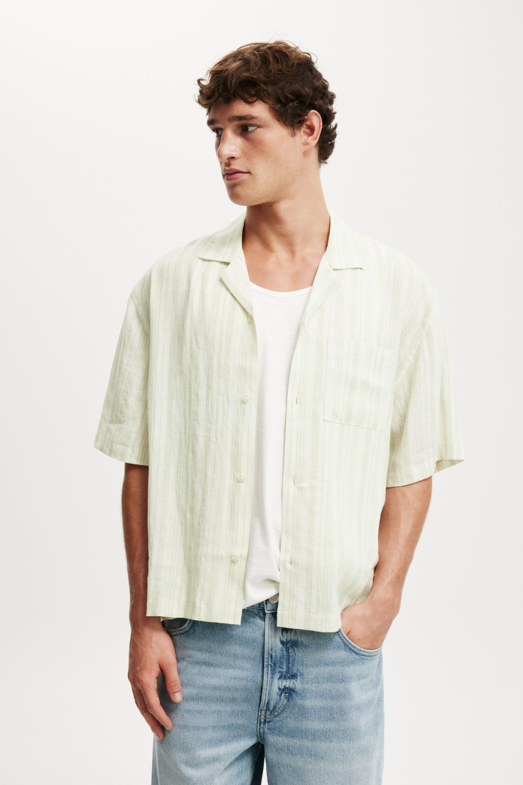 Linen Box Fit Short Sleeve Shirt